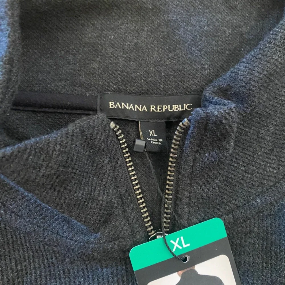 Banana Republic Mens XL Charcoal Gray Quarter Zip Textured Knit Pullover Sweater